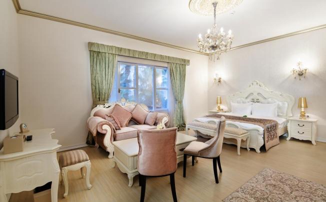 Фото отеля Elegance East Hotel