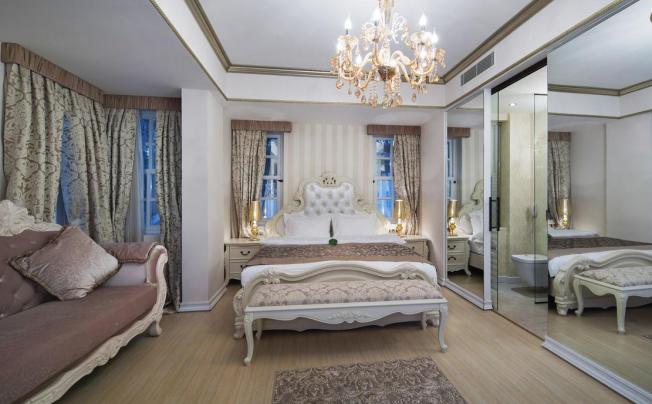 Фото отеля Elegance East Hotel