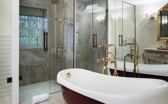 Фото отеля Elegance East Hotel