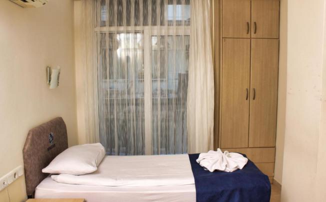 Фото отеля BERRAK SU HOTEL