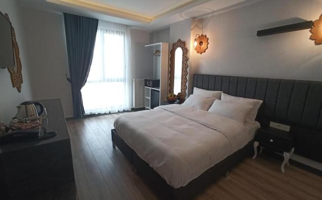 Фото отеля AVCILAR GARDEN HOTEL