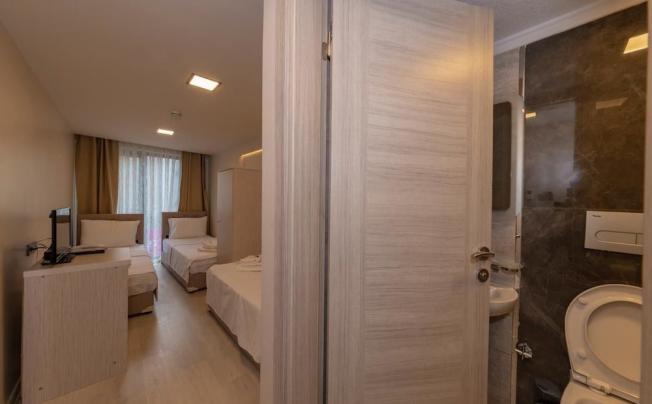 Фото отеля Grand Ahi Hotel
