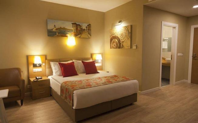 Фото отеля Grand Plaza Hotel