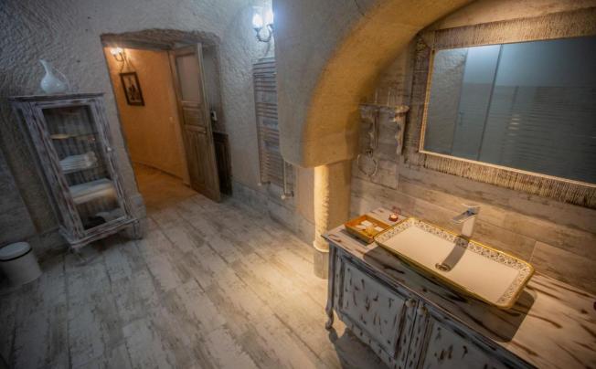 Фото отеля KARLIK CAVE SUITE
