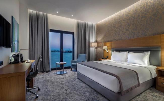 Фото отеля Holiday Inn Istanbul Tuzla Bay