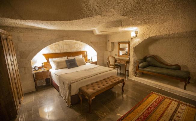 Фото отеля ARTEMIS CAVE SUITES