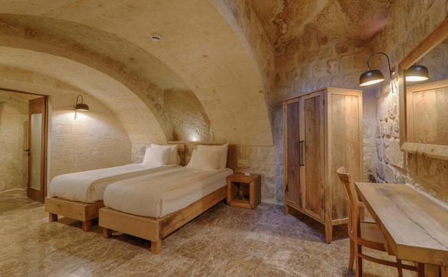 Фото отеля SOLEM CAVE SUITES