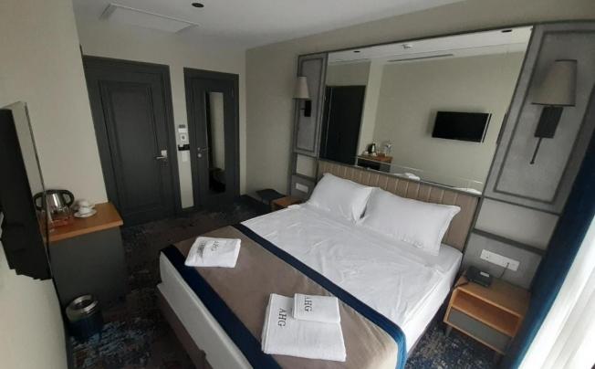 Фото отеля Taksim Pera Orient Suites