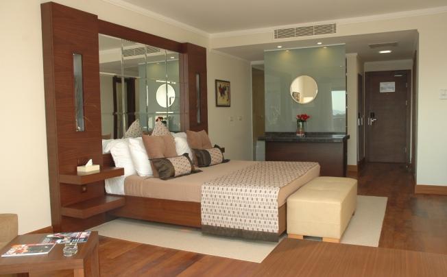 Фото отеля Roxx Suites & Deluxe Hotel