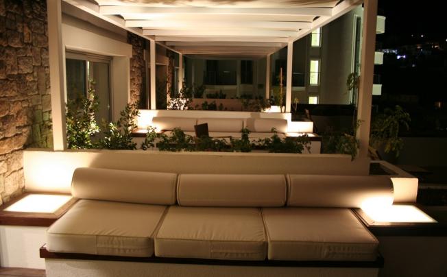 Фото отеля Roxx Suites & Deluxe Hotel
