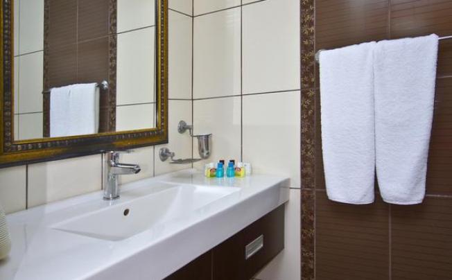 Фото отеля Costa Bitezhan Beach Hotel