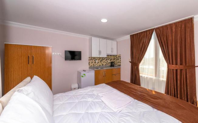 Фото отеля Tavra Hotel