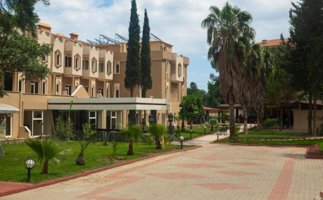 Фото отеля Alexius Beach Hotel