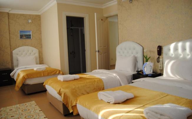 Фото отеля LOTUS HOTEL ISTANBUL