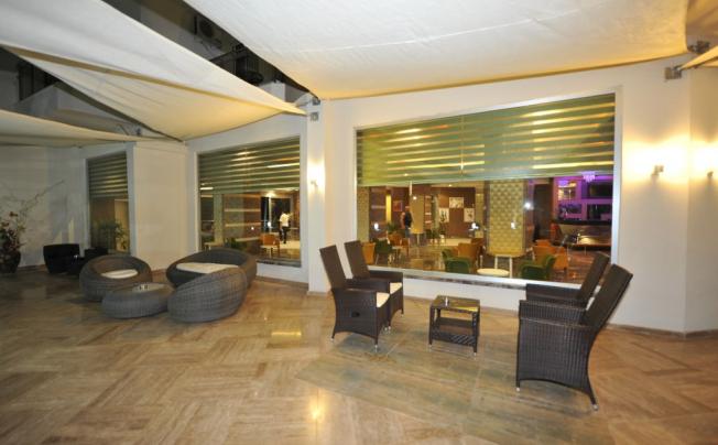 Фото отеля Asrin Beach Hotel