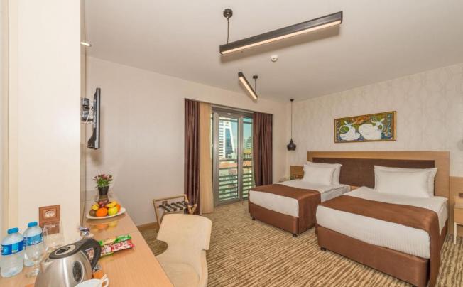 Фото отеля Boursier Hotel