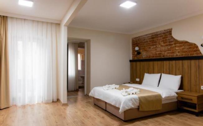 Фото отеля LA PERA SUITES