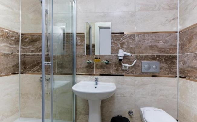 Фото отеля GRAND GULLUK HOTEL