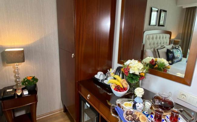 Фото отеля FOUR DOORS HOTEL
