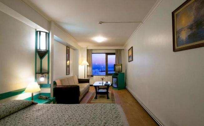 Фото отеля KADIKOY RIHTIM HOTEL