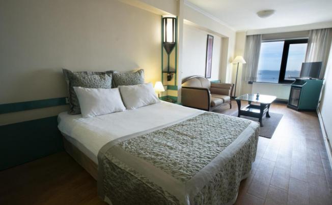 Фото отеля KADIKOY RIHTIM HOTEL