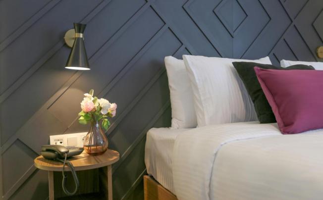 Фото отеля The Roomy Hotel