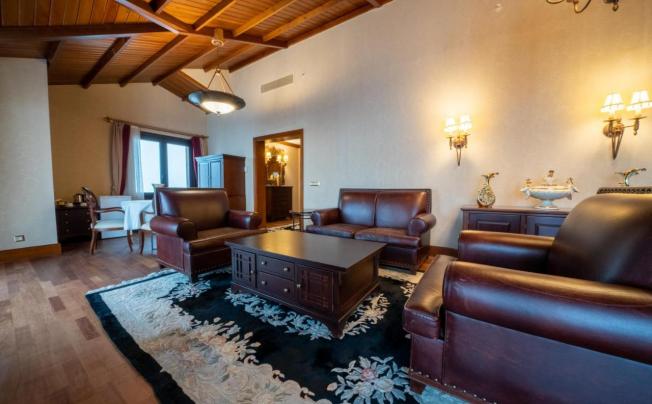 Фото отеля DUJA CHALET SKI CENTER HOTEL