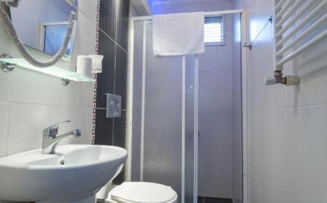 Фото отеля ELEMENT SUITES HOTEL