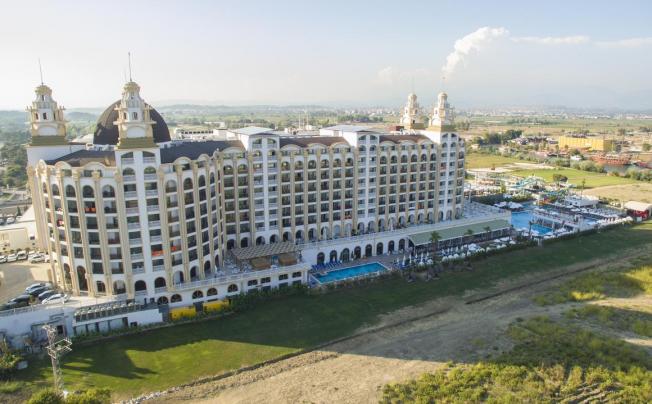 Фото отеля J'adore deluxe hotel & spa