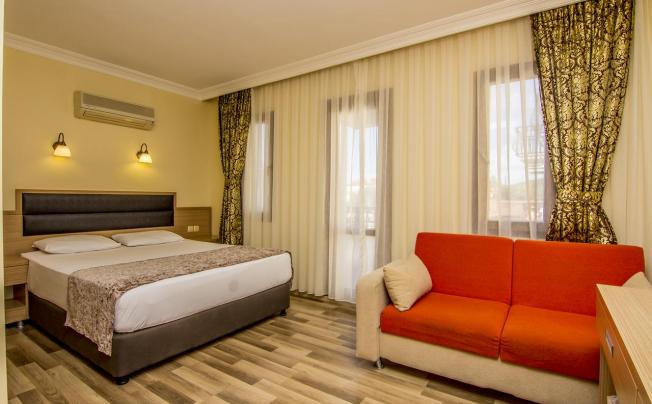 Фото отеля Magic Tulip Beach hotel