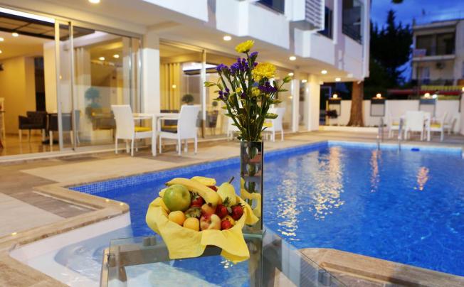 Фото отеля Let Stay Boutique Hotel