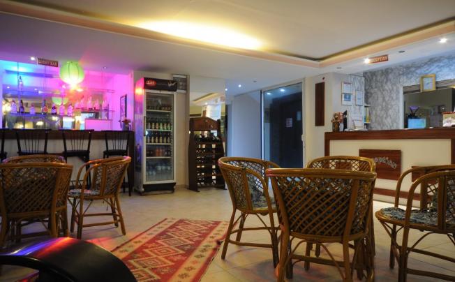 Фото отеля BARIS SUITE HOTEL