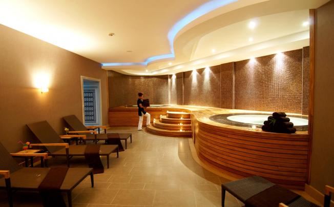 Фото отеля Titanic Business Kartal