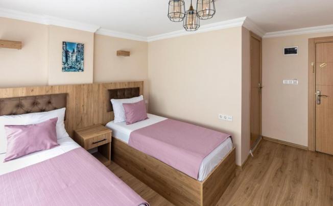 Фото отеля GREY HOUSE HOTEL