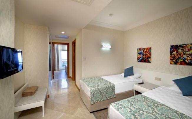 Фото отеля Selectum For Two Side