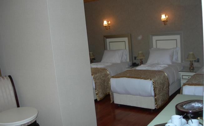 Фото отеля Maywood hotel