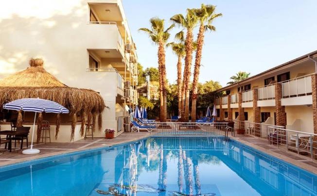 Фото отеля Tropic On The Beach Hotel (ex. Tropic)
