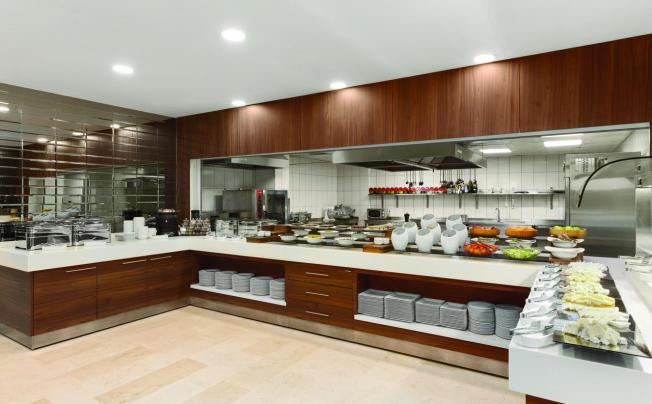 Фото отеля Ramada Encore By Wyndham Istanbul Kartal