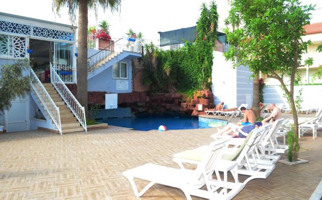 Фото отеля Sunbird Hotel
