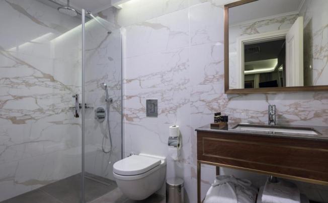 Фото отеля AZZAP HOTEL GALATA