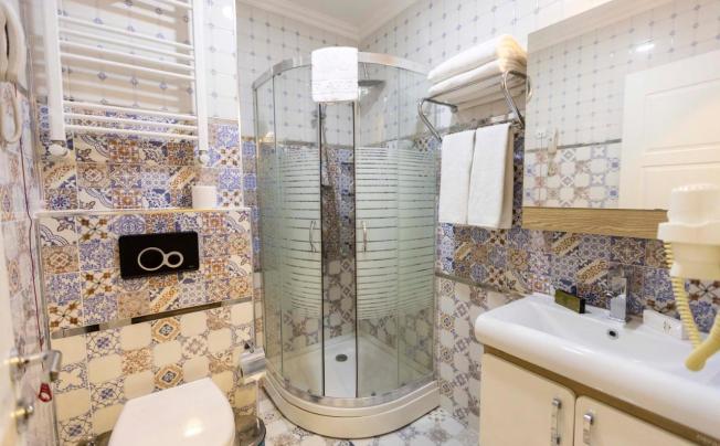 Фото отеля World Point Hotel