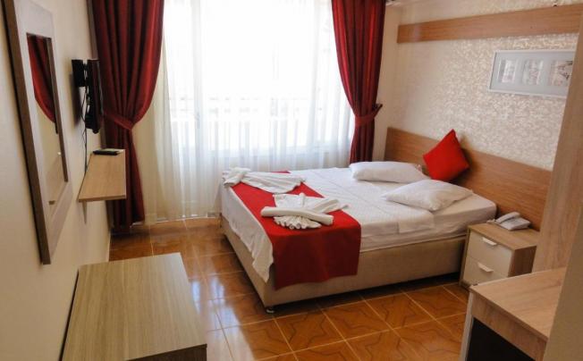 Фото отеля ALTINERSAN OTEL