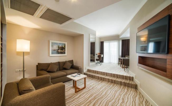 Фото отеля Radisson Hotel President Byeazit Istanbul