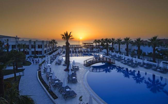 Фото отеля Palm Wings Kusadasi Beach Resort & Spa