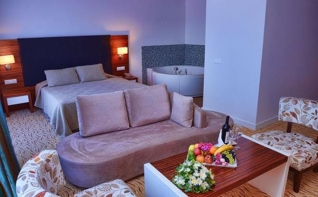 Фото отеля Palm Wings Kusadasi Beach Resort & Spa