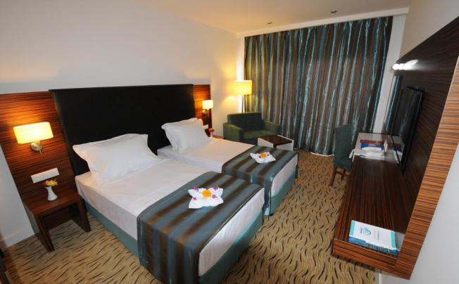 Фото отеля Palm Wings Kusadasi Beach Resort & Spa