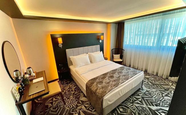 Фото отеля Weingart Hotel