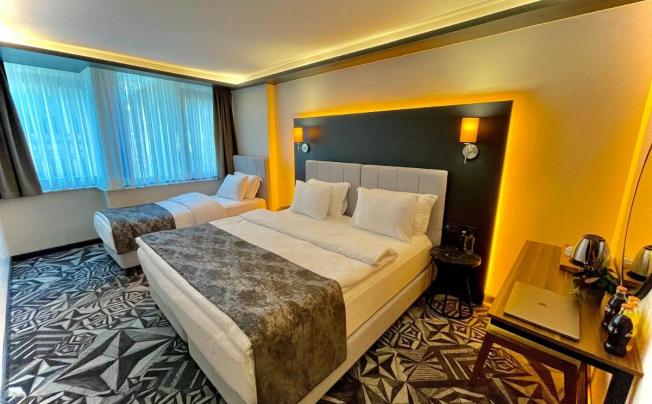 Фото отеля Weingart Hotel