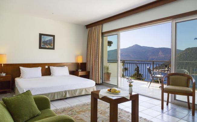 Фото отеля Happy Hotel kalkan