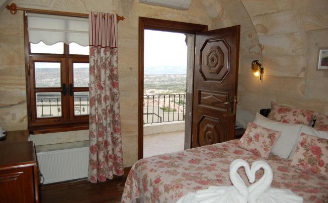 Фото отеля Lale Saray Hotel